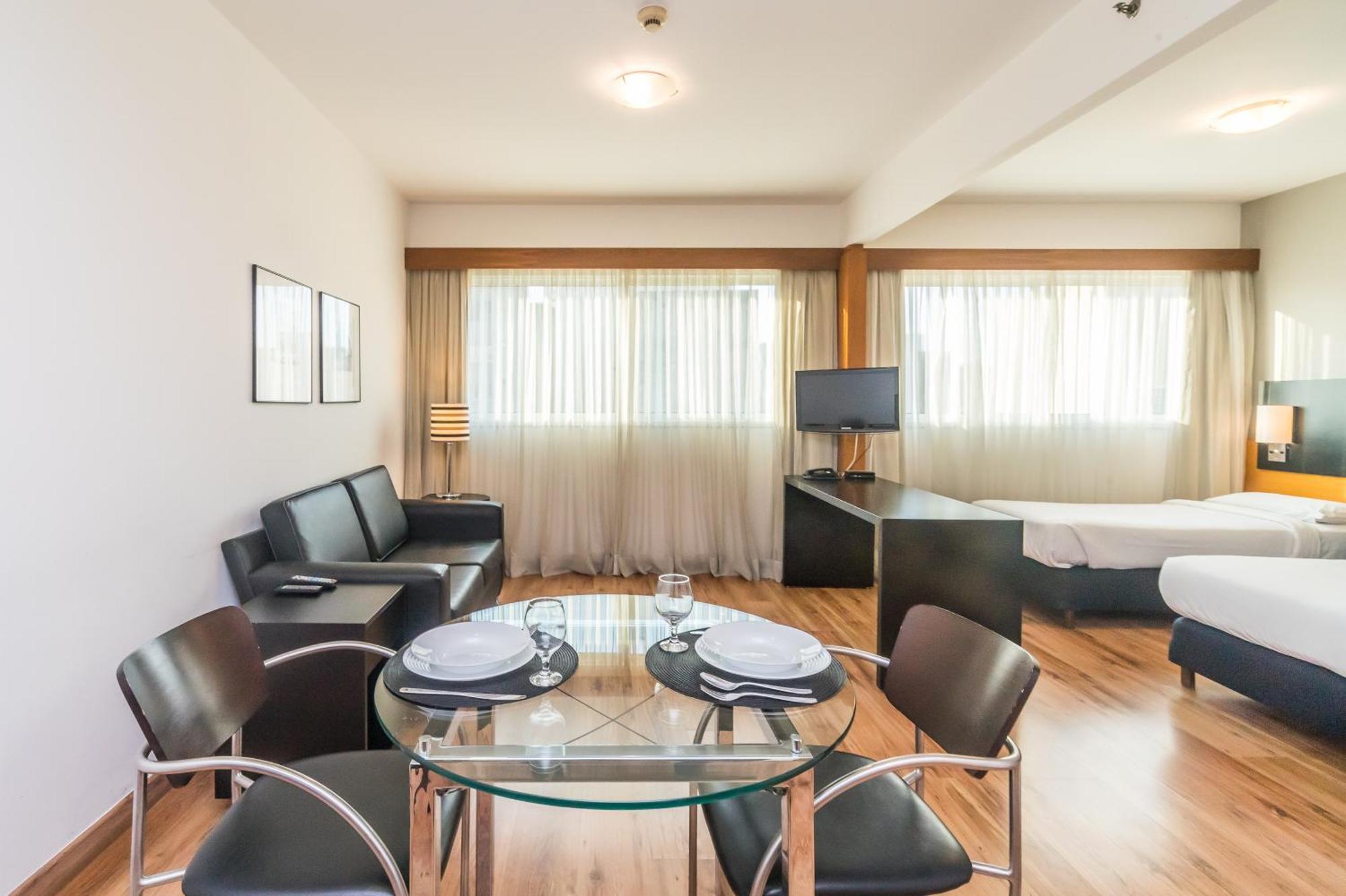Paraiso Suites By Charlie — Photos 1